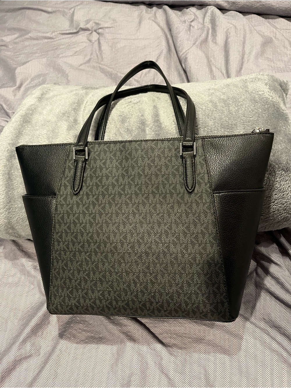 Michael Kors Black MK Signature Tote with Silver Charm - Picture 2 of 2